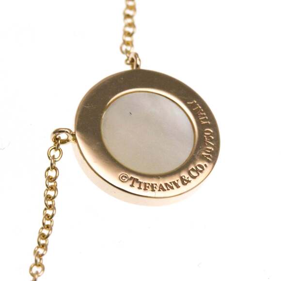 TIFFANY Authentic 18k Gold Pearl Necklace